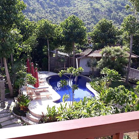 Jaya Villa アメッド エクステリア 写真